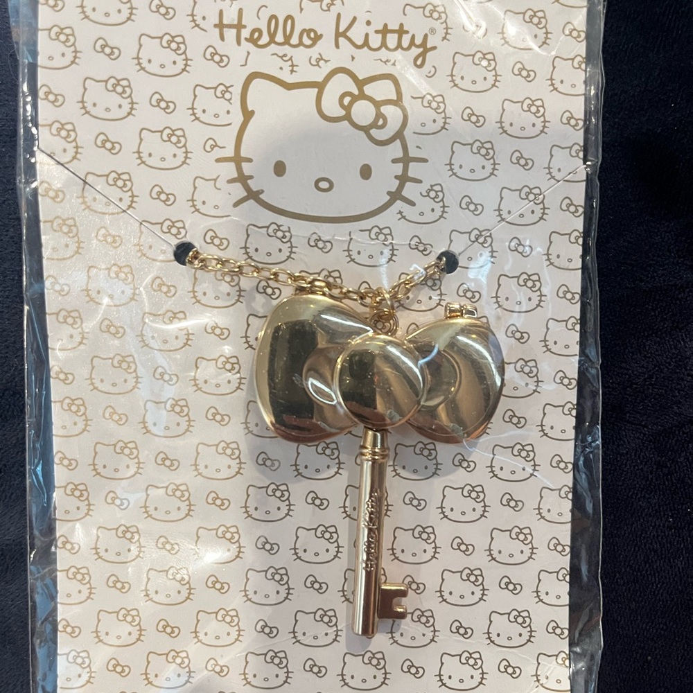 Collectible Hello Kitty Bow Key necklace